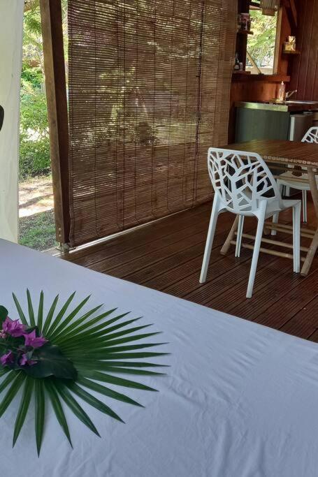 Bungalow Atypique Ti Bambou A 500M De La Plage Сен-Ан Екстериор снимка